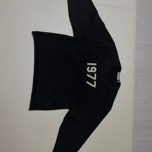 피어오브갓 에센셜 1977 로우 엣지 스웨터 아이언 L 