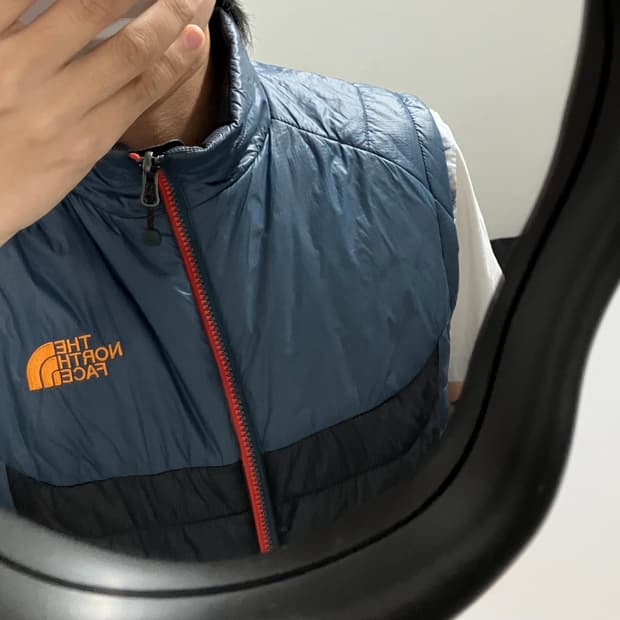 노스페이스 엑셀로프트 경량패딩 베스트