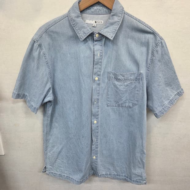 닉스 옆트임 데님셔츠 반팔 m
