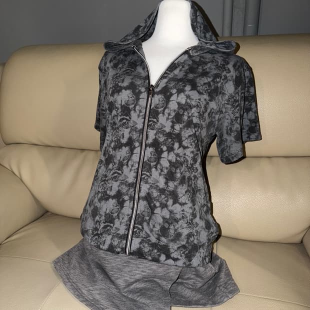 skull & rose printing hood zip-up