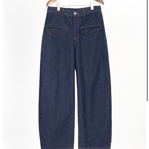 46) Curved Jeans_Indigo