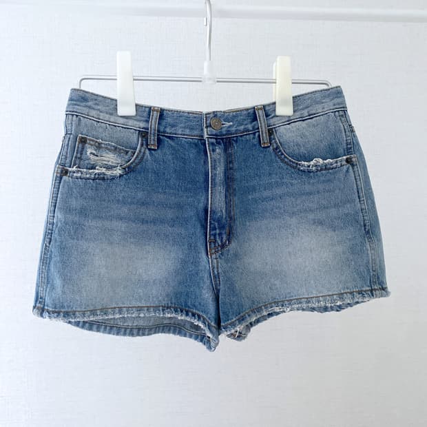 식스앤어하프 MID RISE DENIM SHORTS - LIGHT