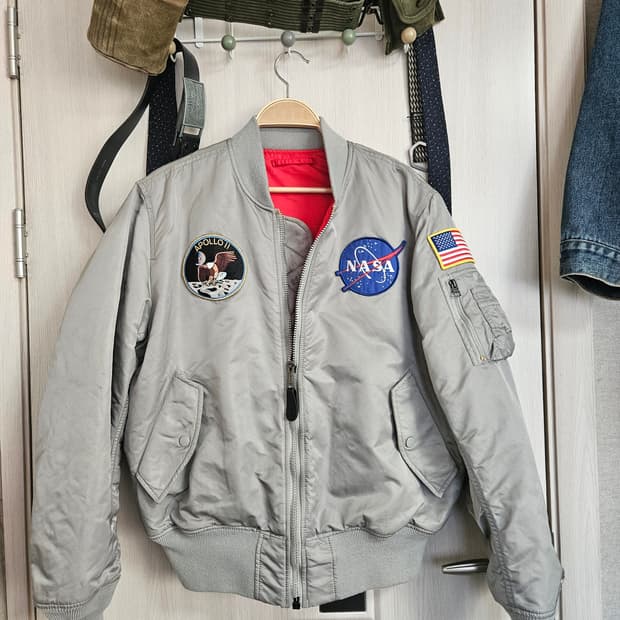 알파인더스트리 ma-1 아폴로 패치 M 사이즈 항공점퍼