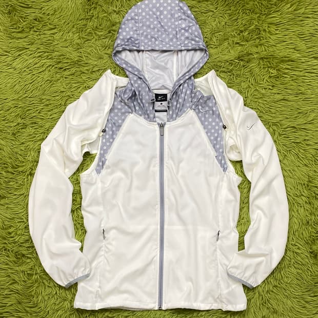 나이키 ‘드라이 핏’ 폴카 도트 후드 디테쳐블 윈드 브레이커 자켓