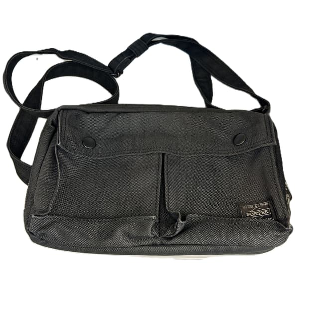 요시다 포터 스모키 숄더백 (블랙/차콜)