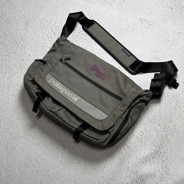 2008s Patagonia Critical Mass Bag
