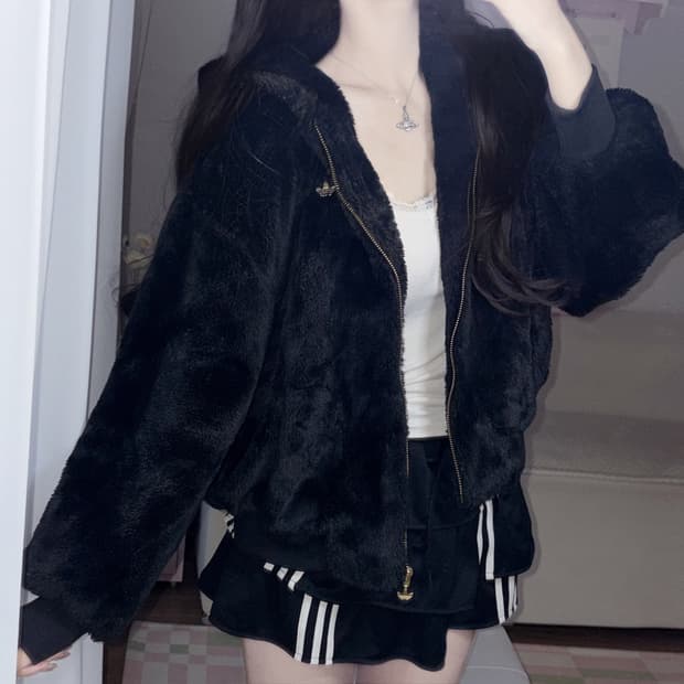 아디다스 골드로고 퍼 후드집업 블랙 xs