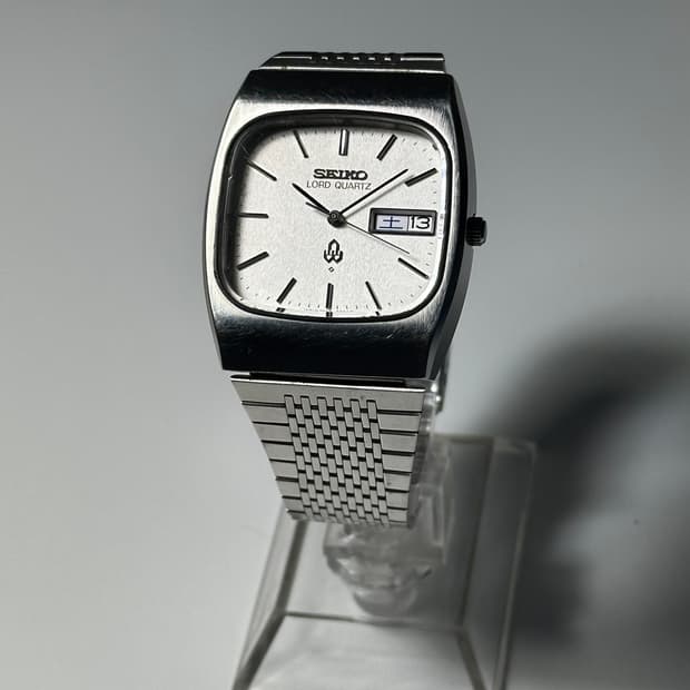 SEIKO lord quartz square