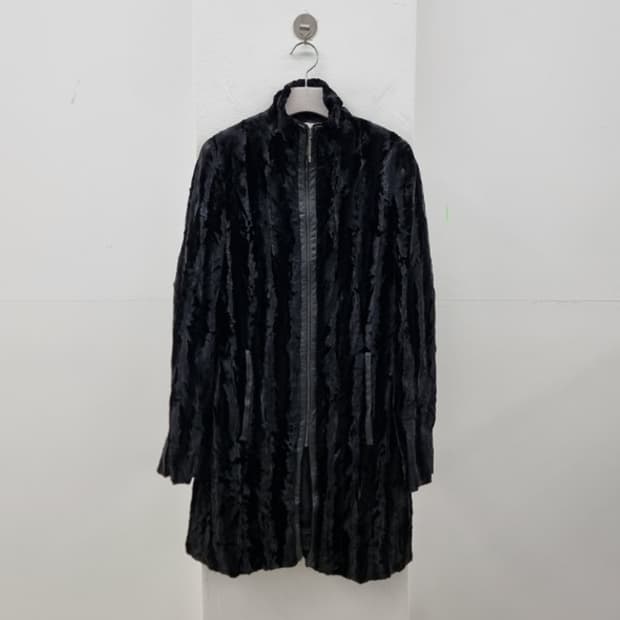 VALENTINO 발렌티노