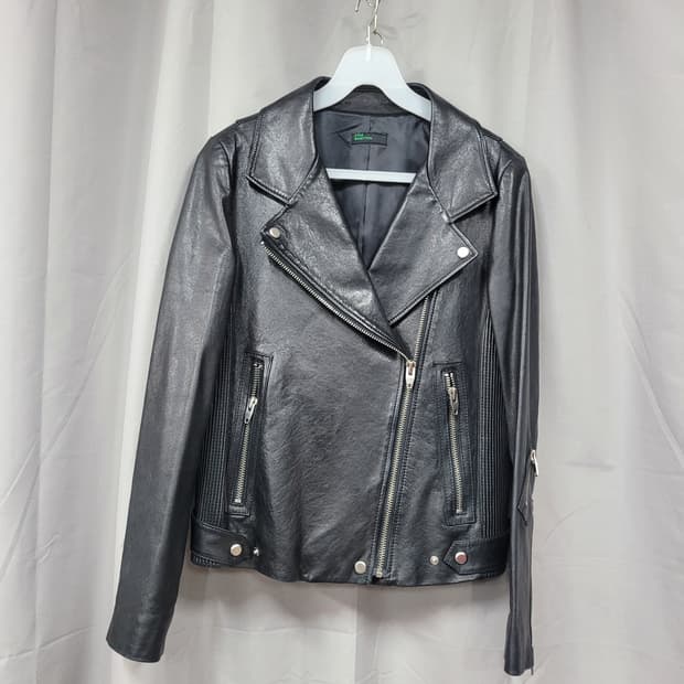 베네통 양가죽 라이더자켓 95