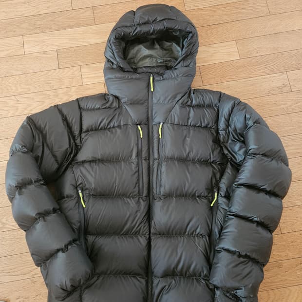 파타고니아 피츠로이 다운 패딩 올리브 xl