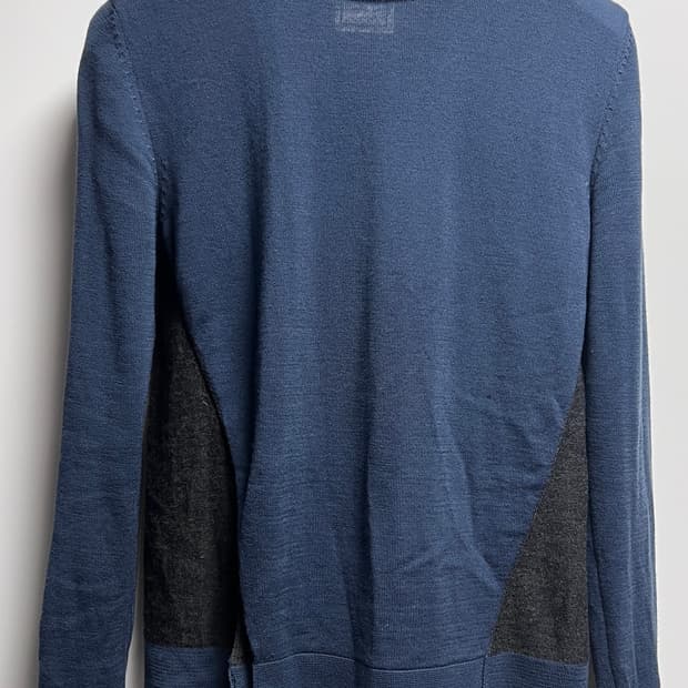 우영미 투톤 니트