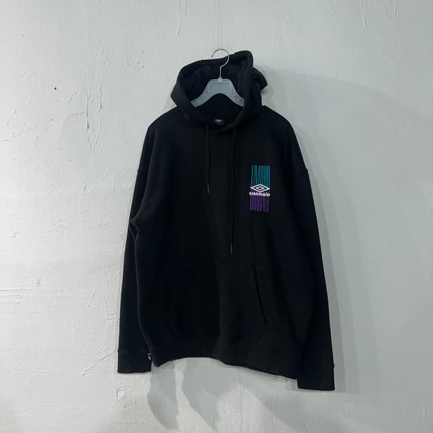 엄브로 후드티 M