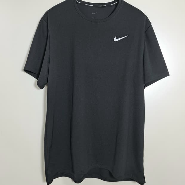 남성 나이키 드라이 핏 UV 마일러 반팔 러닝 탑 L