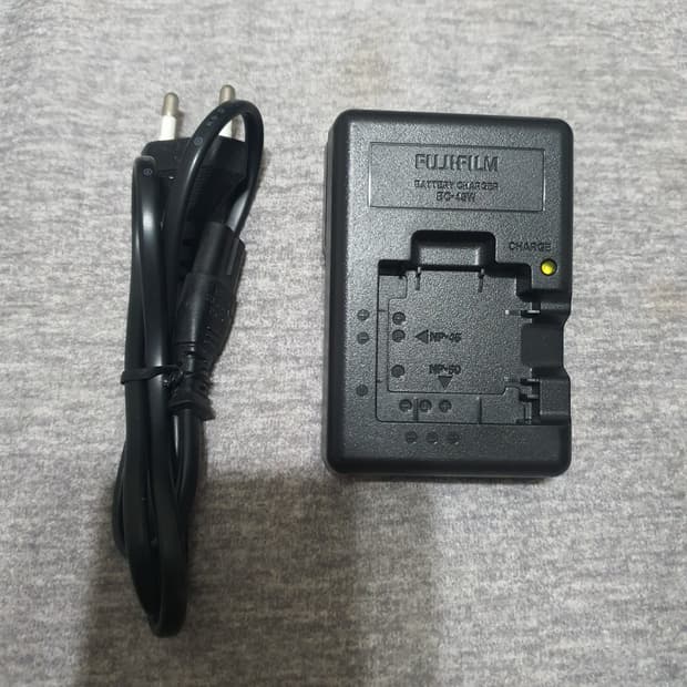 후지필름 BC-45W 디카 배터리 충전기