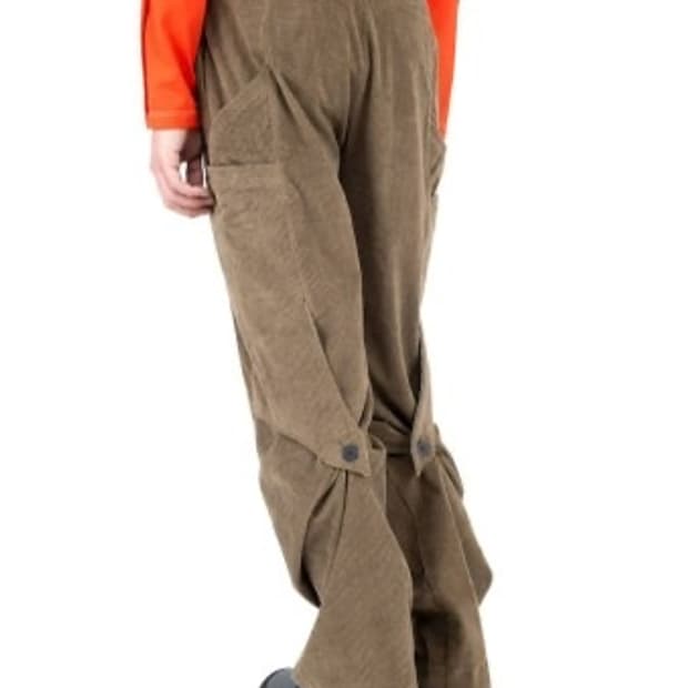 [44] 키코 코스타디노브 메가라 트라우저 리첸그린