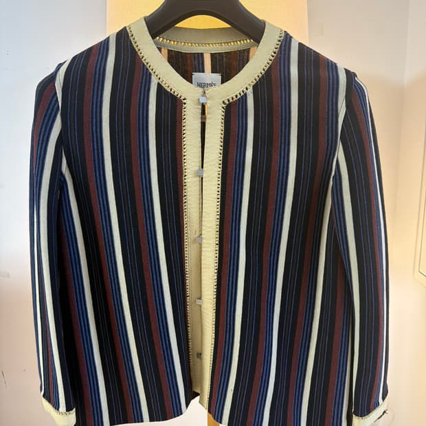 에르메스 스트라이프 울 가디건 40