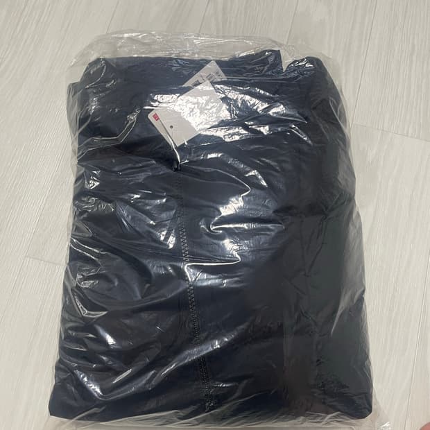 새상품 유니클로 퍼프테크 베스트 xl 블랙