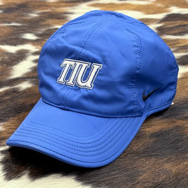 나이키 페더라이트 드라이핏 TIU’ 파랑 볼캡