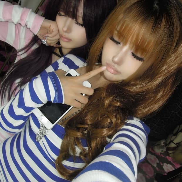 베이비메탈클럽 디스코 프릴 탑 블랙 갸루금장 엔젤넘버555포어링슈슈체리