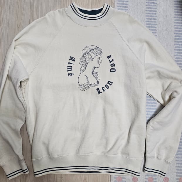 에임 레온 도르 크루넥 스웻