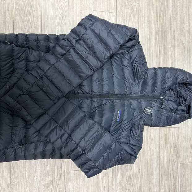 파타고니아 다운스웨터 후디 s사이즈