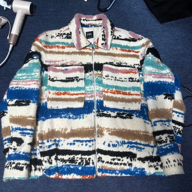 자라 부클 자켓 앤더슨벨 맛(?)