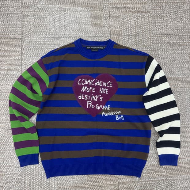 앤더슨벨 스웨터 (실내착용 1회)