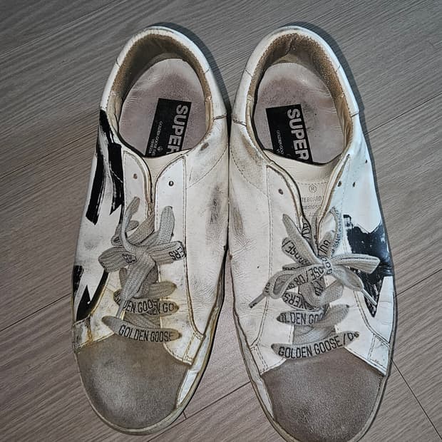 골든구스 스니커즈