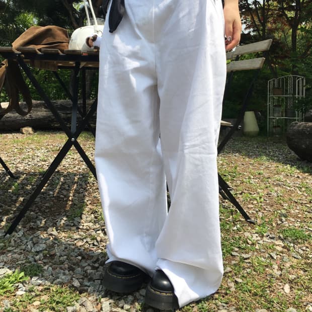 ourcabinet tray white pants