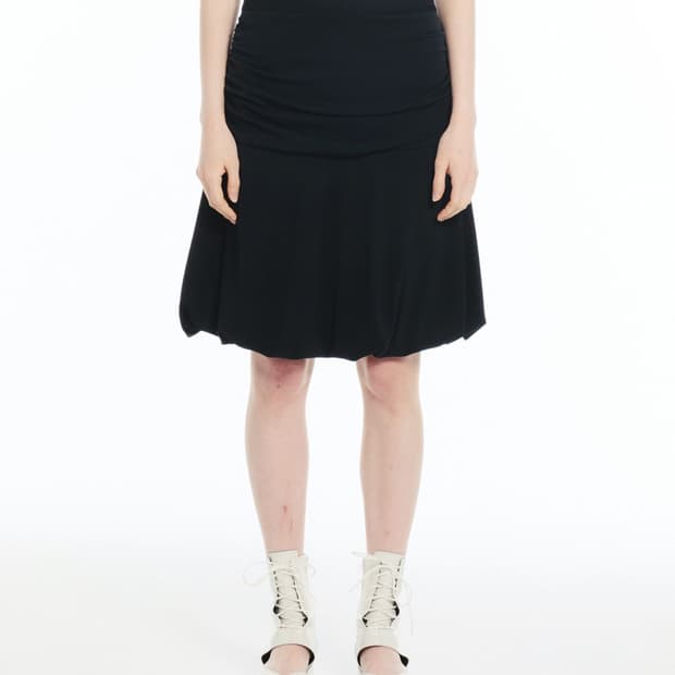 세릭 러치드 셔링 스커트