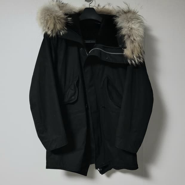 Lad musician m-51 비대칭 하이넥 피쉬테일 개파카