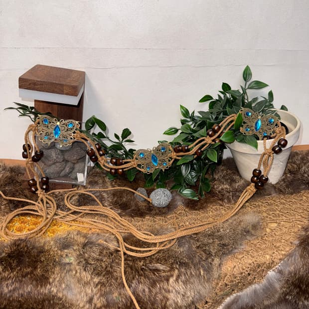 Vintage butterfly western strap belt