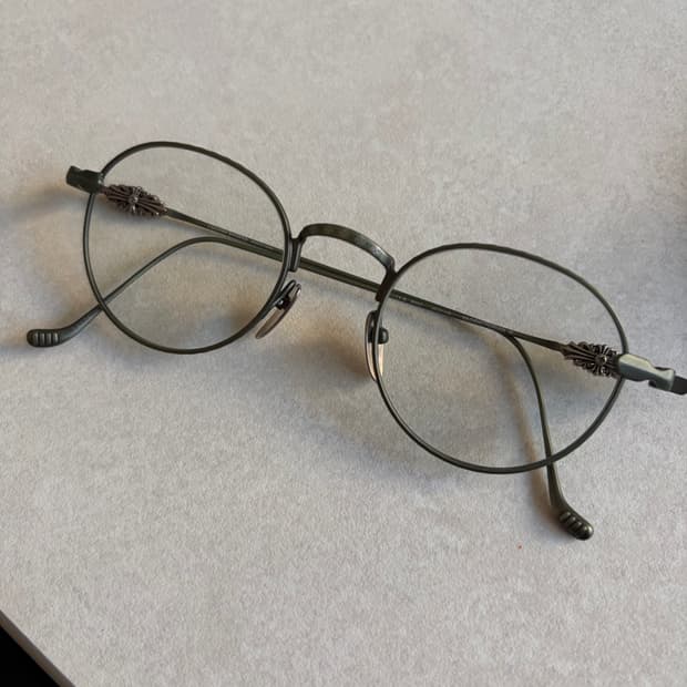 크롬하츠 바질릭토리안 3 안경 카키