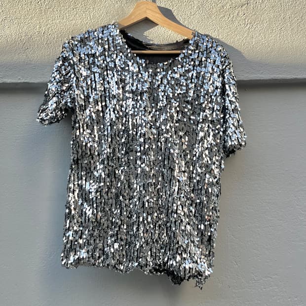 실버 스팽글 티셔츠