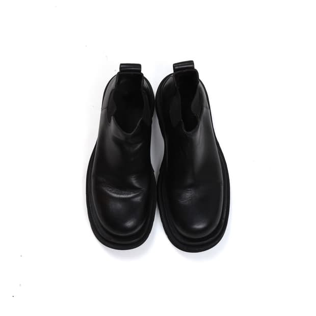 Bottega Veneta Lug Chelsea Ankle Boots
