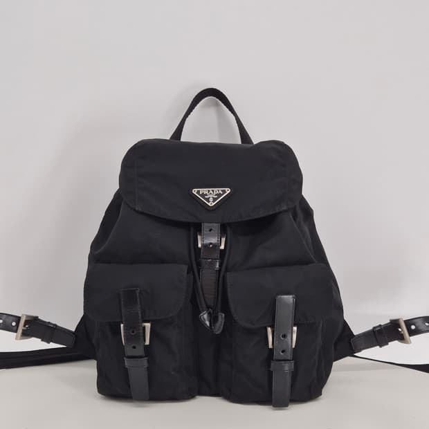 프라다 나일론 스몰백팩 