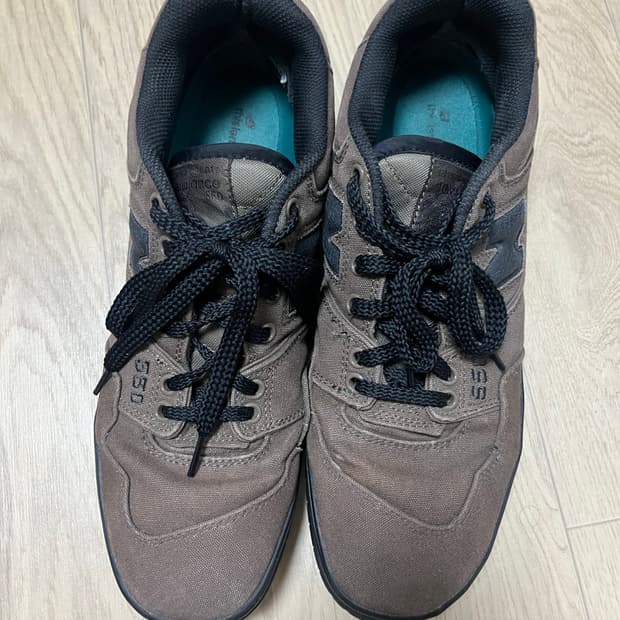 뉴발란스 디네댓 550 브라운 295사이즈