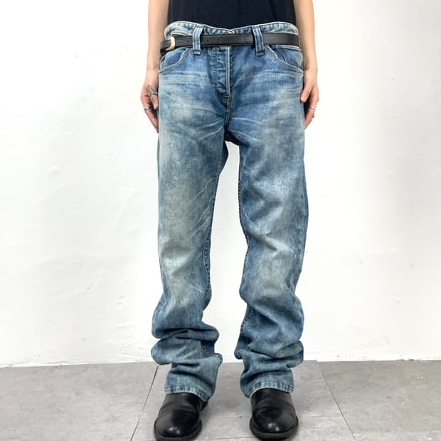 Levi’s 504 Regular Straight Denim Pants