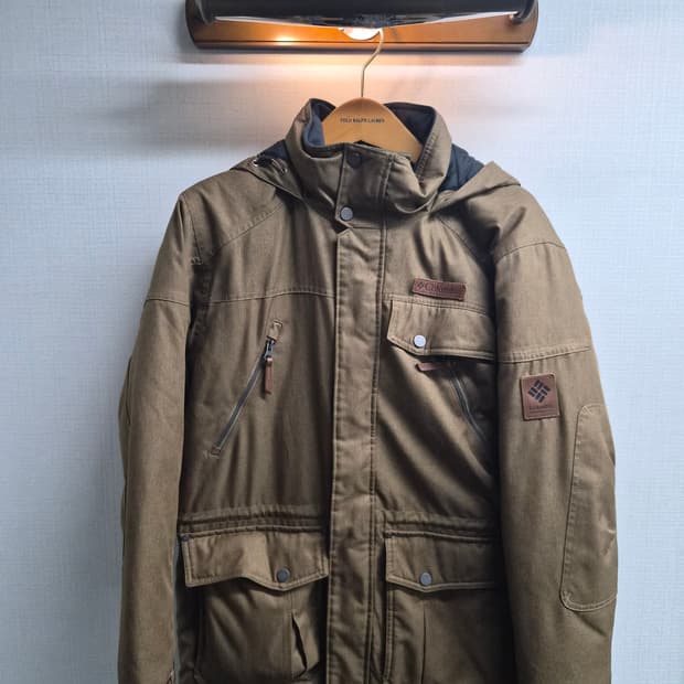 M) 컬럼비아 덕다운 패딩 팝니다