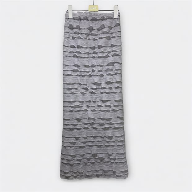 소라색 프릴 장식 롱 스커트