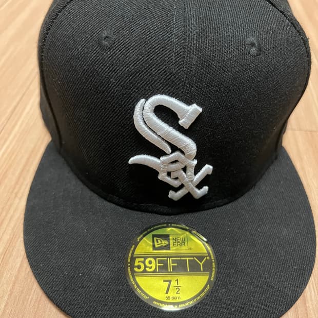 [새상품]뉴에라 피티드캡