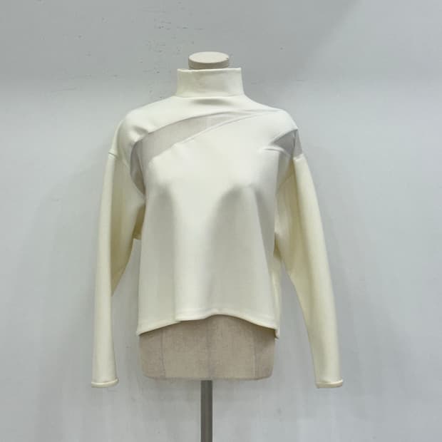 자라 화이트 목폴라