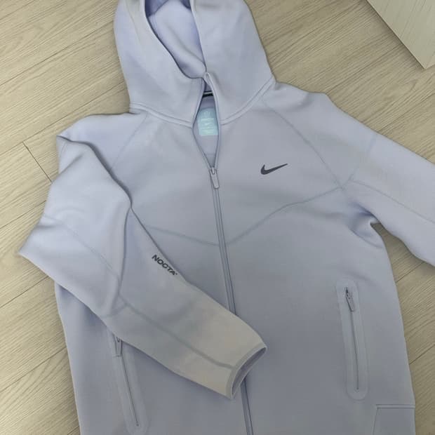 나이키 테크플리스