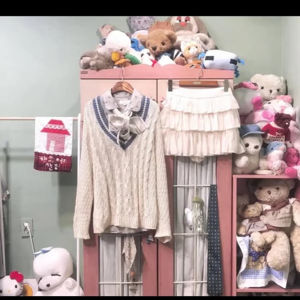 카모메산장 교복 코디 세트 팔아요