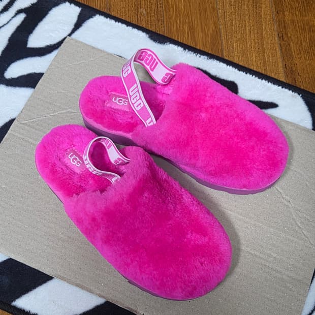 어그 플러프 예 클로그 