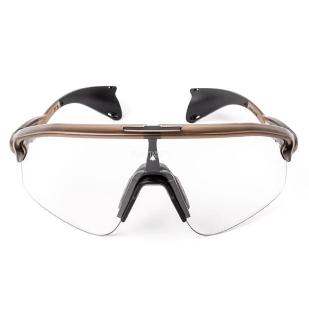 새티스파이 x 오클리 스턴트 데빌 브라운