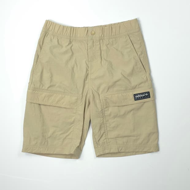 아디다스 스페지알 로젠데일 반바지 베이지 (S)