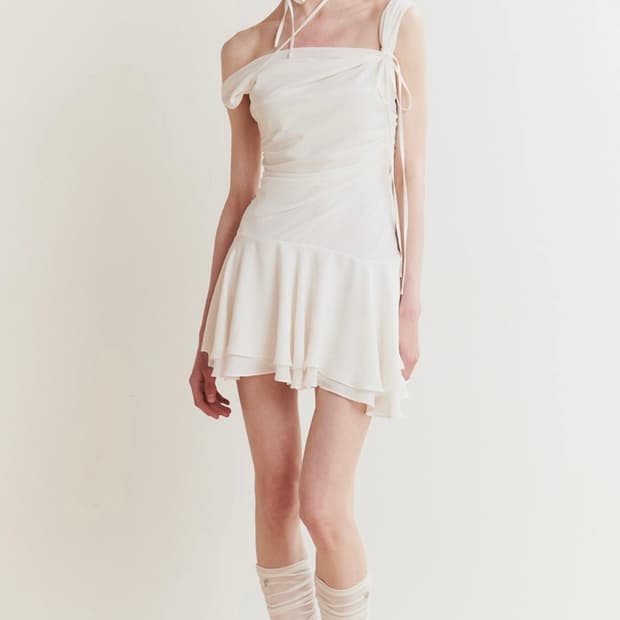 LILY FRILL DRESS ivory 릴리 프릴 드레스