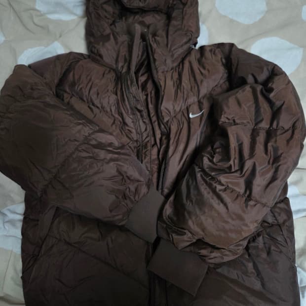 나이키 패딩 판매합니다~